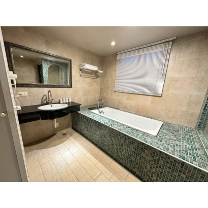 A503 _7__0.jpg A503 _7__0.jpg